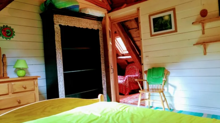 Bedroom with double bed Grange de Bâa Hautes Pyrénées