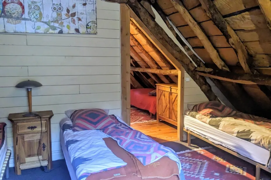 Dortoir 6 lits Grange de Bâa Hautes Pyrénées